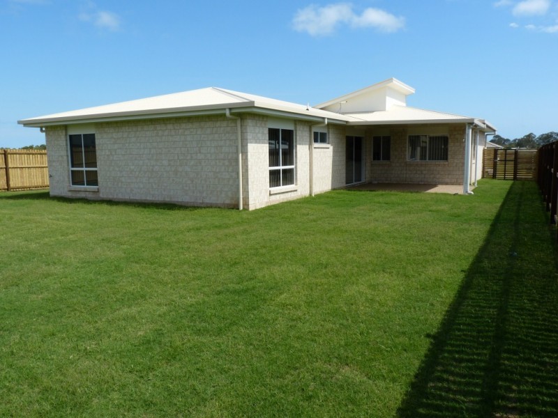10 Coventry Ct (L212), Urraween QLD 4655