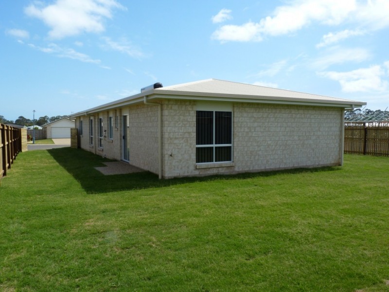 10 Coventry Ct (L212), Urraween QLD 4655