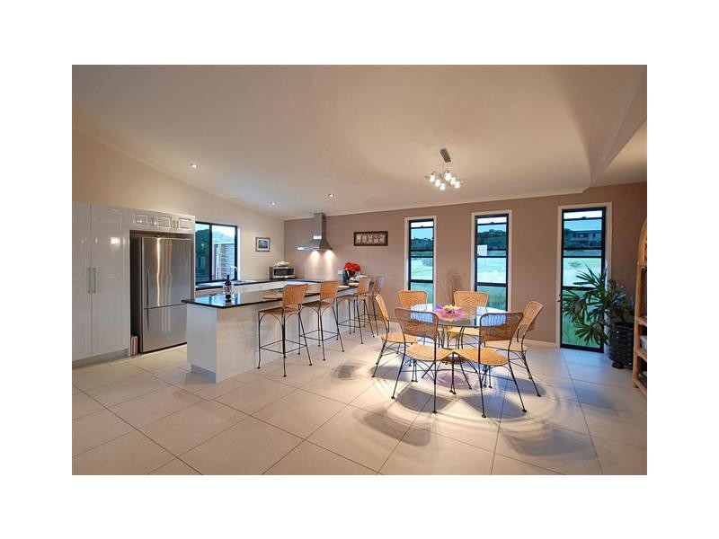 15 Edgewater Court, Craignish QLD 4655
