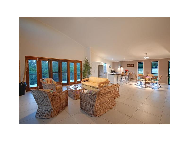 15 Edgewater Court, Craignish QLD 4655