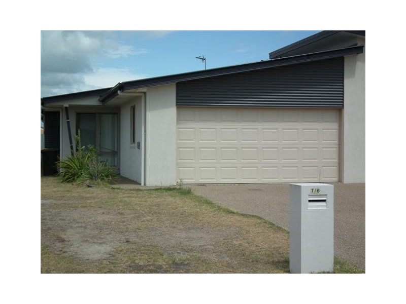 1/6 Golden Grove Court, Eli Waters QLD 4655
