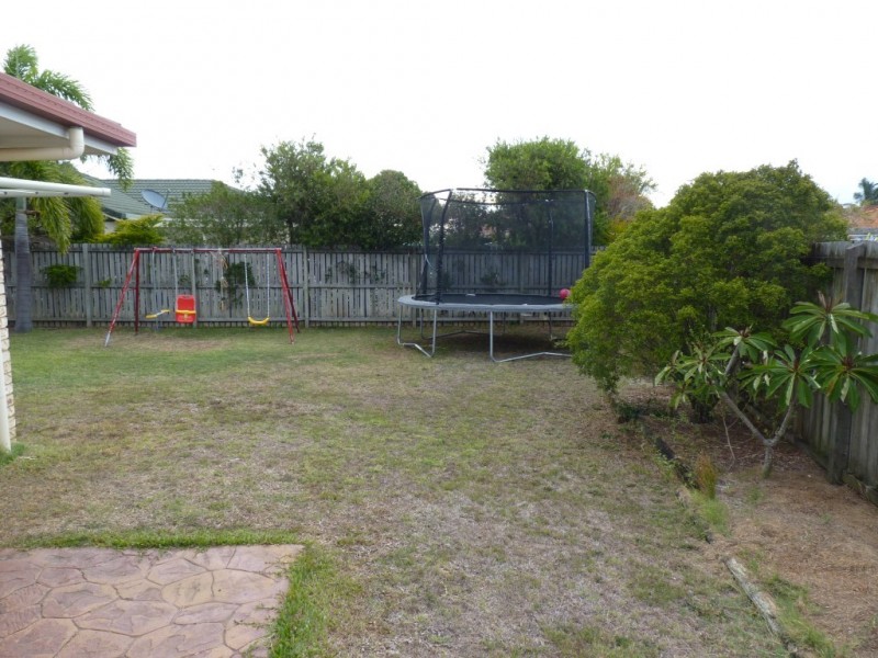6 Oxford Place, Urraween QLD 4655