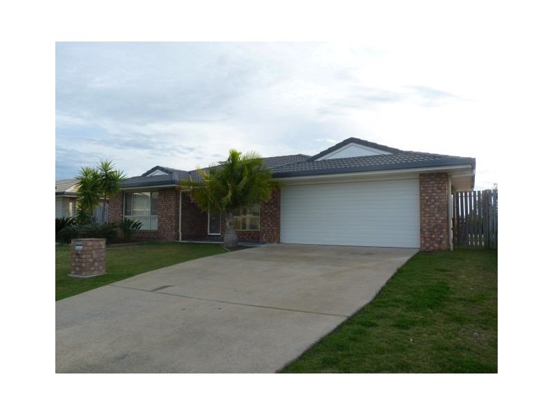 61 Bunya Court, Eli Waters QLD 4655