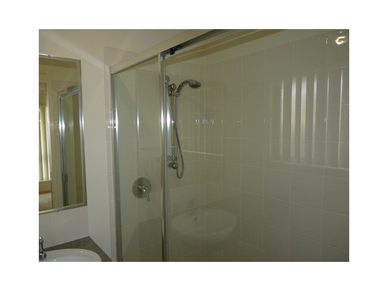 61 Bunya Court, Eli Waters QLD 4655