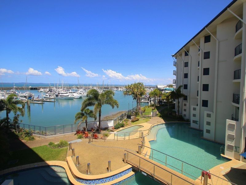 Unit 320 Buccaneer Drive, Urangan QLD 4655
