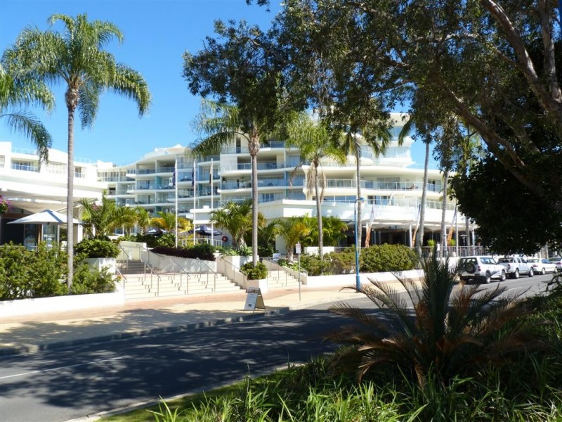 Unit 221/569 Esplanade, Urangan QLD 4655