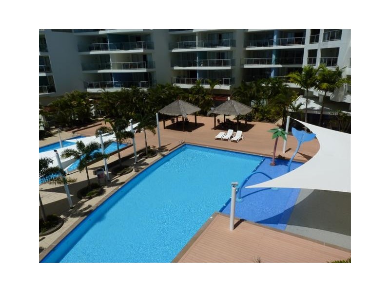 Unit 221/569 Esplanade, Urangan QLD 4655