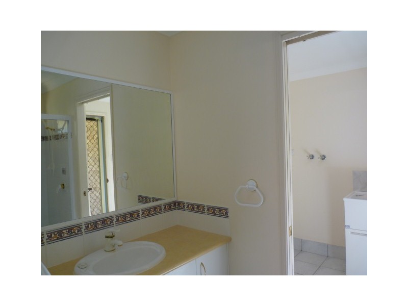 204/58 Nissen Street, Pialba QLD 4655