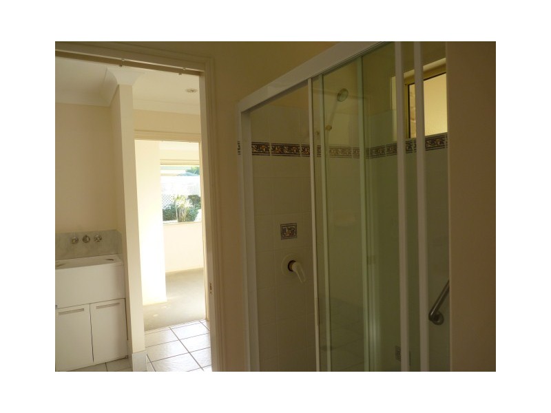 204/58 Nissen Street, Pialba QLD 4655