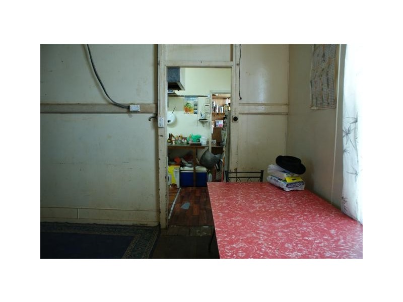 11 Victoria Street, Biggenden QLD 4621