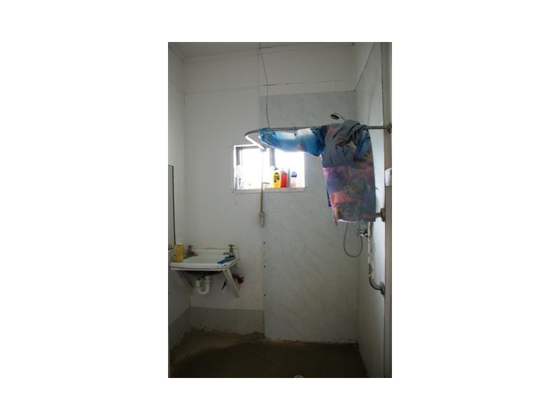 11 Victoria Street, Biggenden QLD 4621