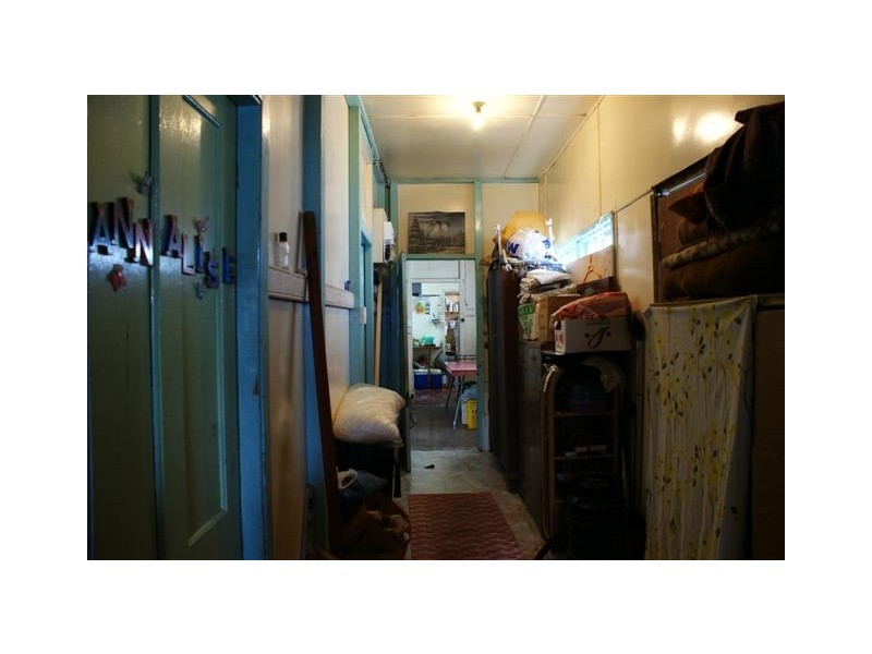 11 Victoria Street, Biggenden QLD 4621