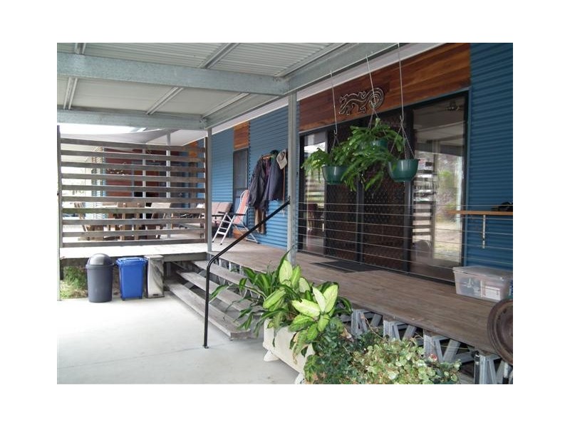 84 Honeyeater Drive, Walligan QLD 4655