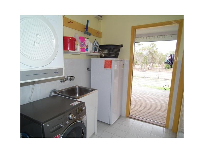 84 Honeyeater Drive, Walligan QLD 4655