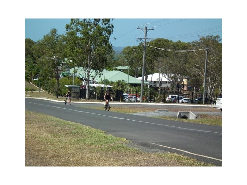 82 Ariadne Street, River Heads QLD 4655