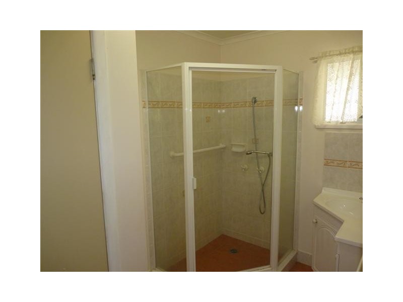 452 Boat Harbour Drive, Torquay QLD 4655