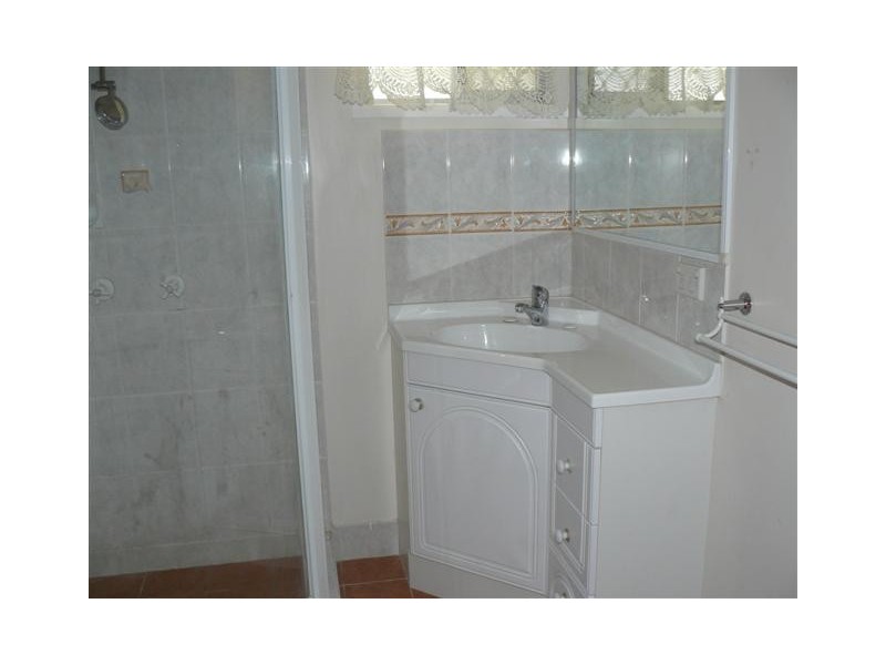 452 Boat Harbour Drive, Torquay QLD 4655