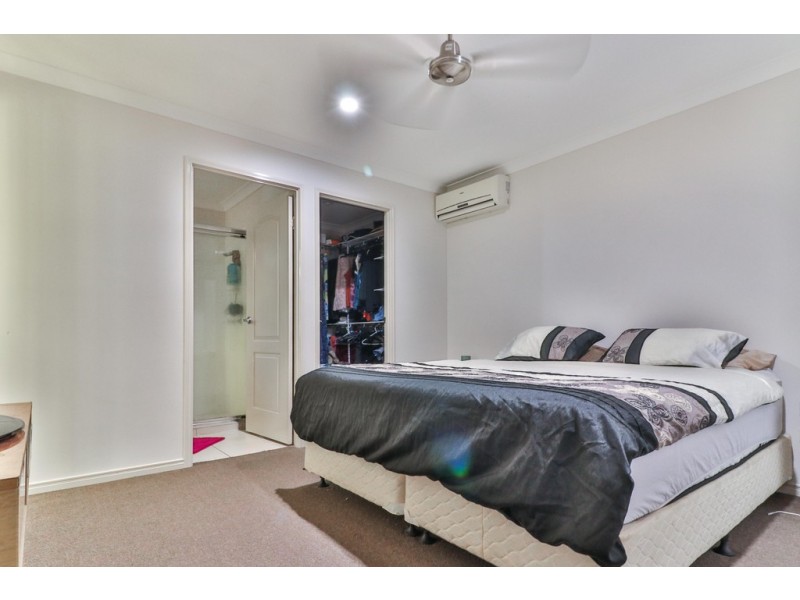 2/14 Bayley Court, Urraween QLD 4655