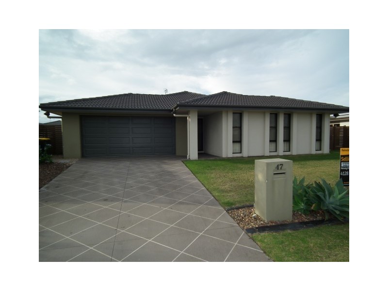 47 Lady Penrhyn Drive, Eli Waters QLD 4655