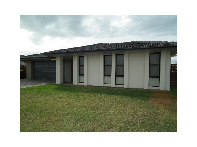 47 Lady Penrhyn Drive, Eli Waters QLD 4655