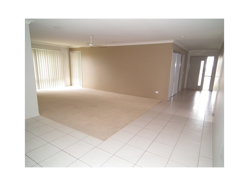 47 Lady Penrhyn Drive, Eli Waters QLD 4655
