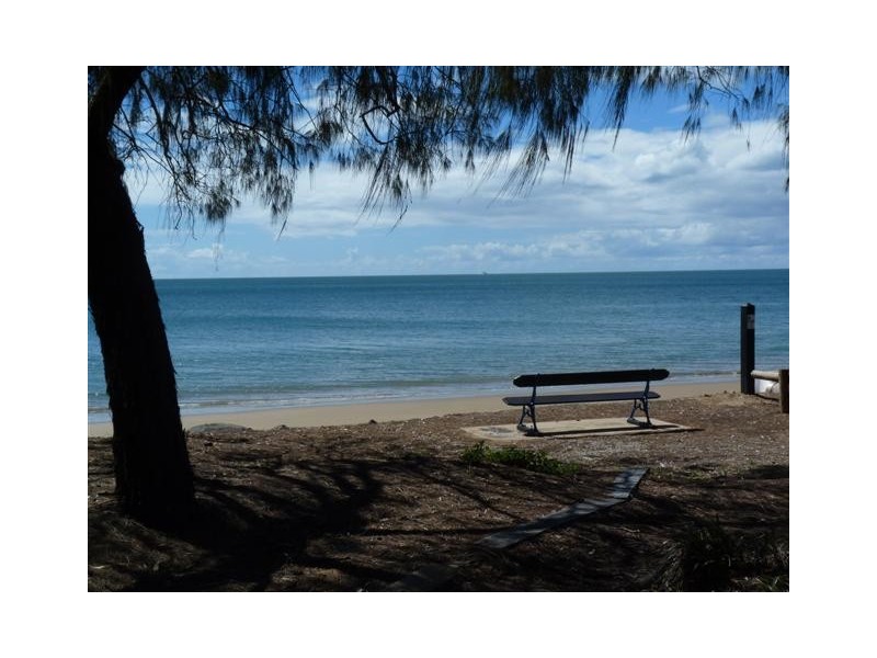 491 Esplanade, Torquay QLD 4655