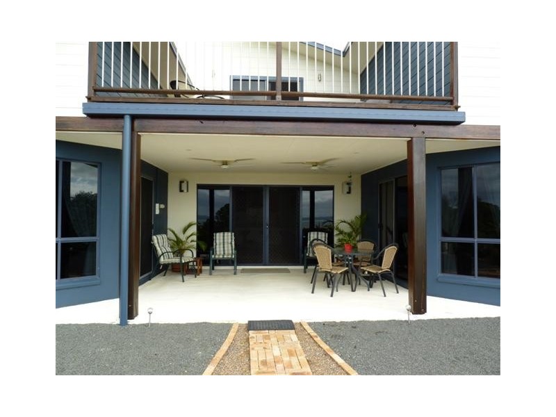 17 Cove Boulevard, River Heads QLD 4655