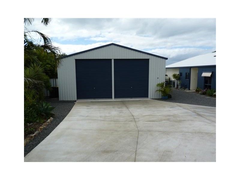17 Cove Boulevard, River Heads QLD 4655