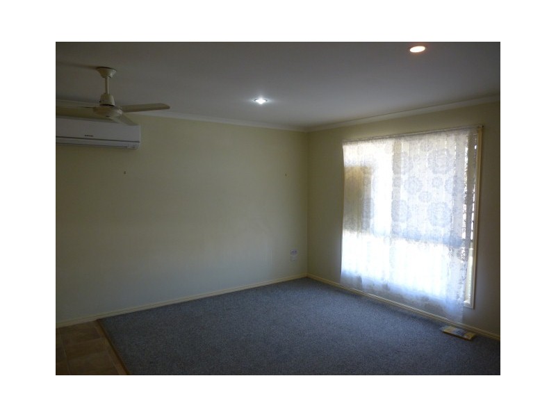 125 Robert Street, Torquay QLD 4655