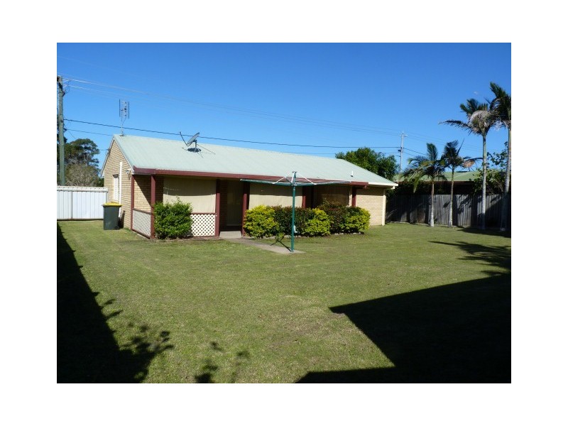125 Robert Street, Torquay QLD 4655