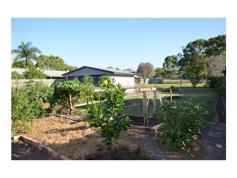 11 Totness Street, Scarness QLD 4655