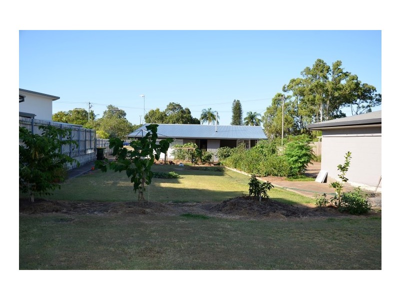 11 Totness Street, Scarness QLD 4655