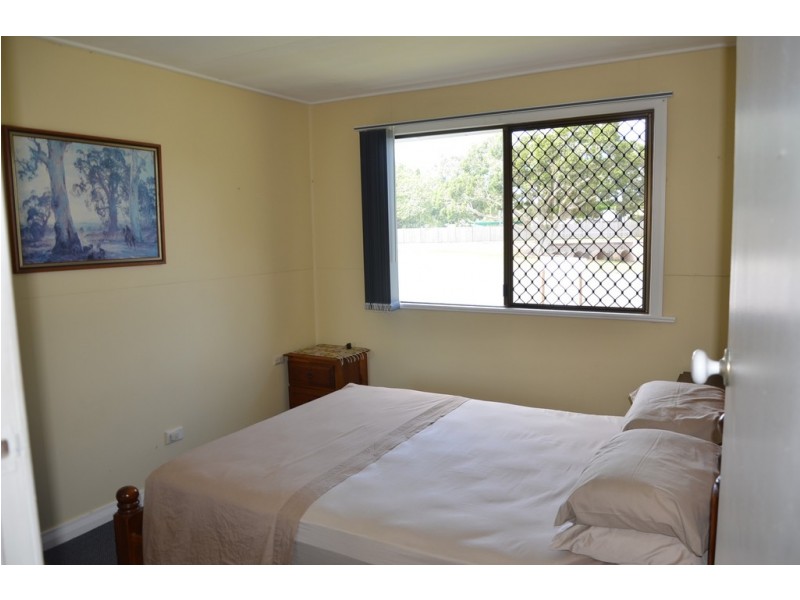 11 Totness Street, Scarness QLD 4655