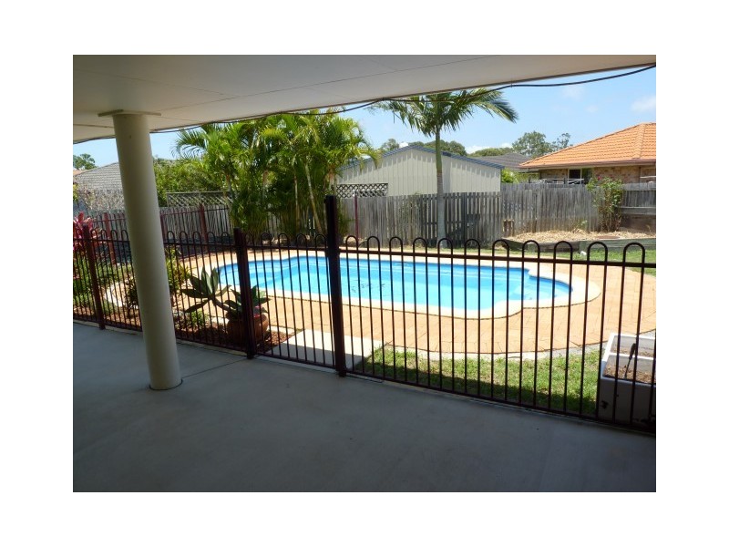 31 Abbey Court, Kawungan QLD 4655