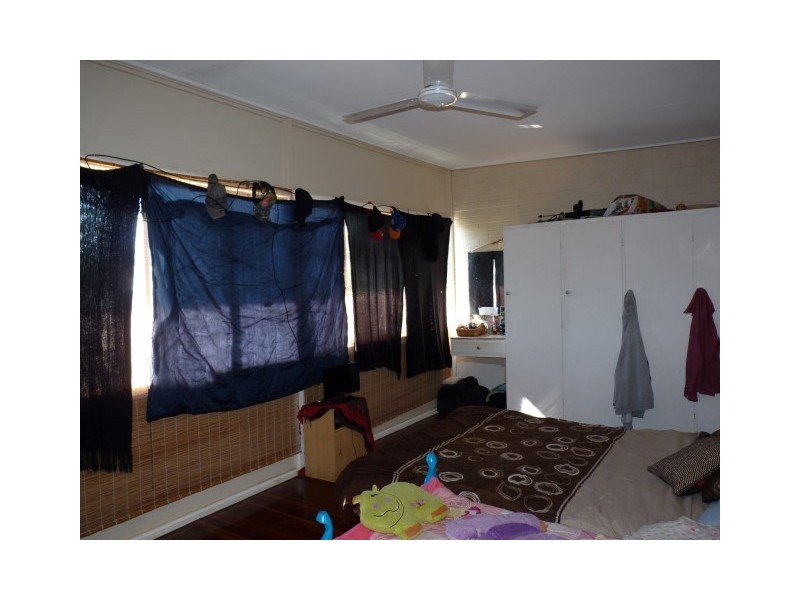 4/5 McKean Road, Scarness QLD 4655