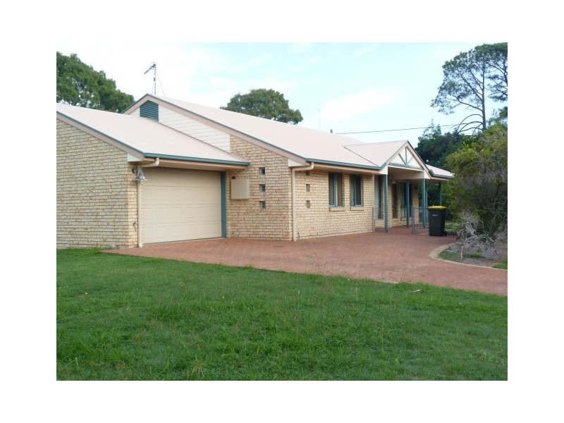 6 Pilot Street, Urangan QLD 4655