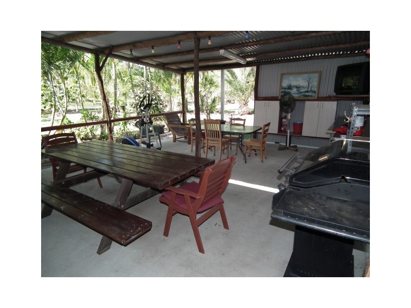 565 Mungomery Road, Takura QLD 4655