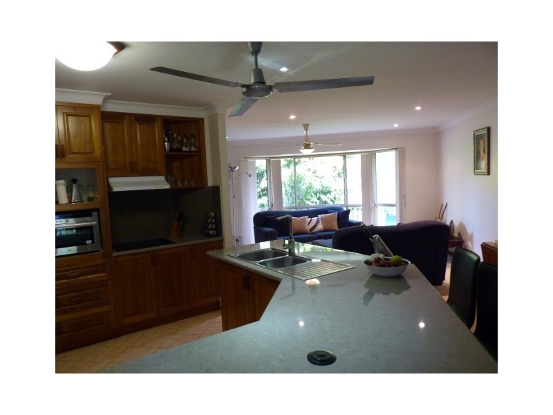 25 Baird Drive, Pialba QLD 4655