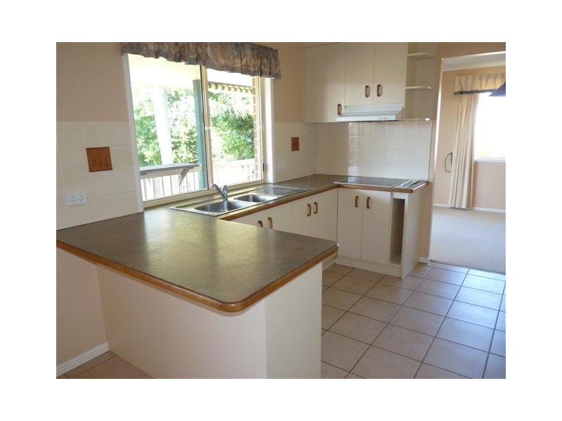 85 Christensen Street, Urraween QLD 4655