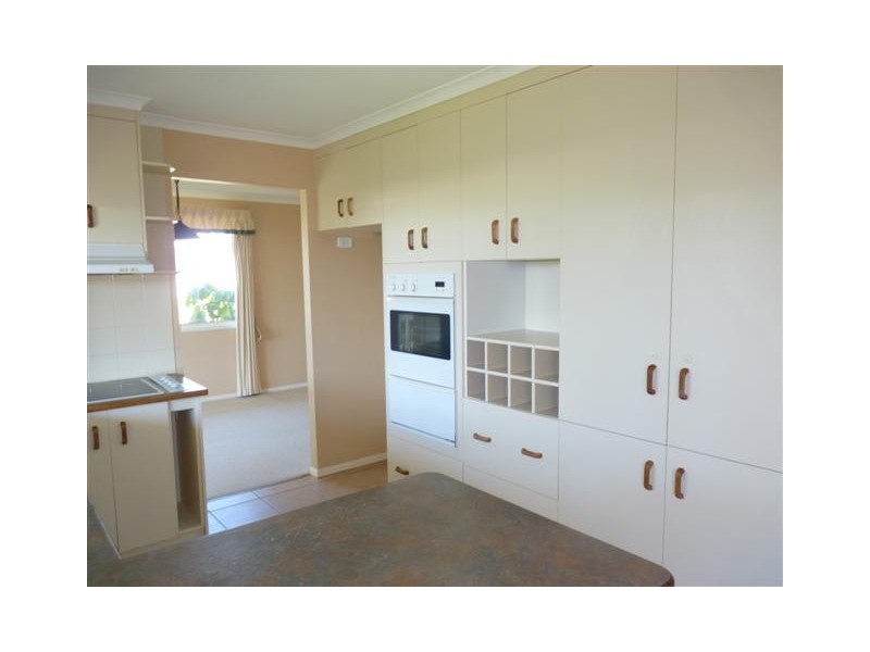 85 Christensen Street, Urraween QLD 4655