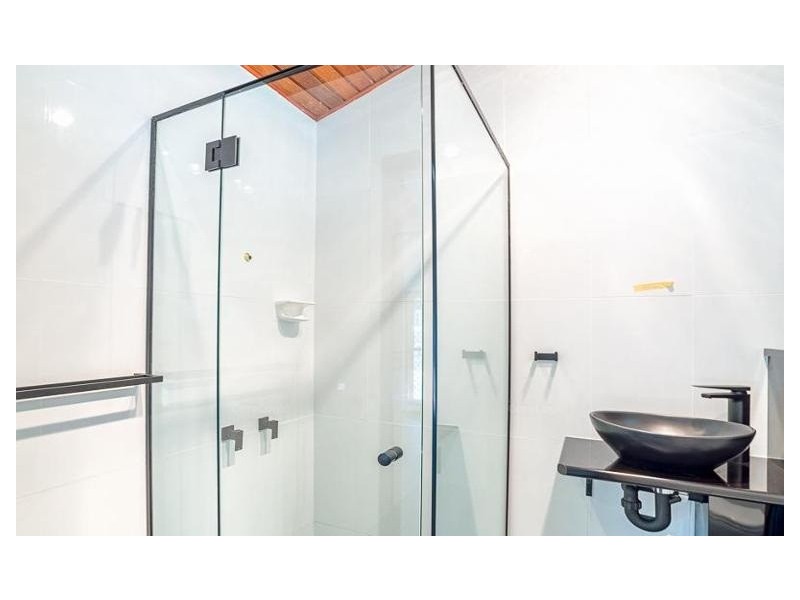 21 Barallen Close, Booral QLD 4655
