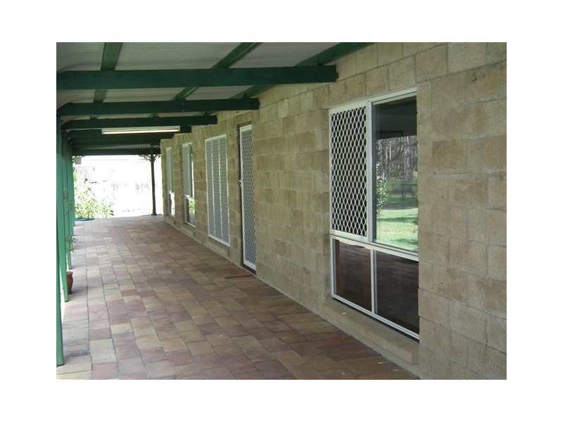 21 Barallen Close, Booral QLD 4655