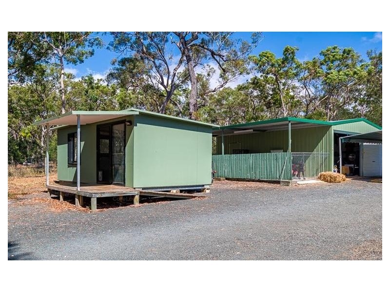 21 Barallen Close, Booral QLD 4655
