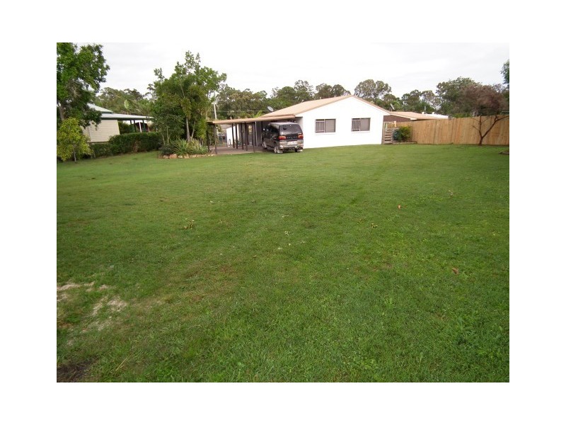 7 Par Court, Urraween QLD 4655