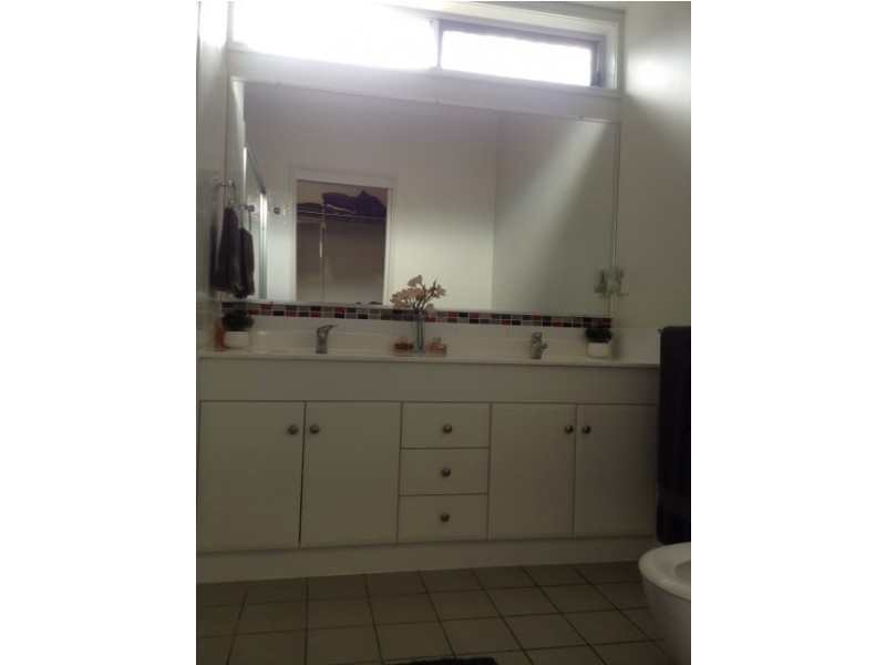 13 Rochester Court, Urraween QLD 4655