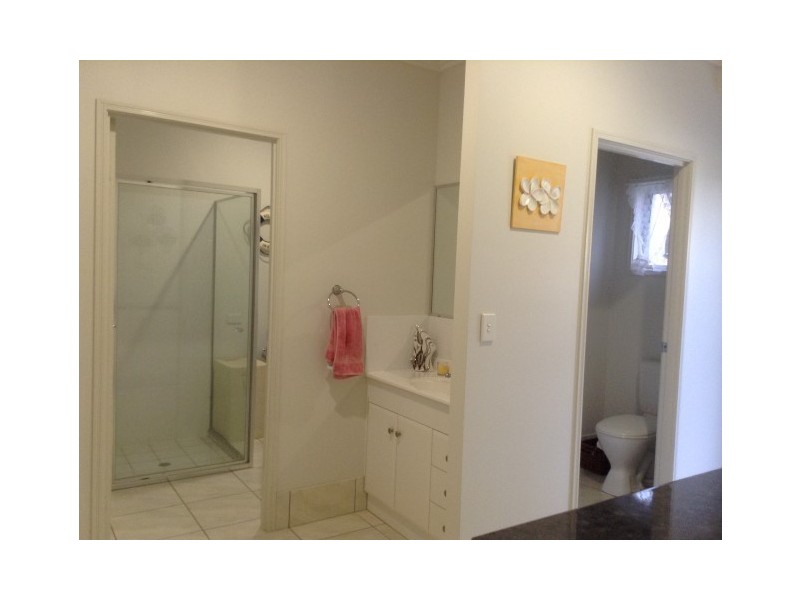 13 Rochester Court, Urraween QLD 4655
