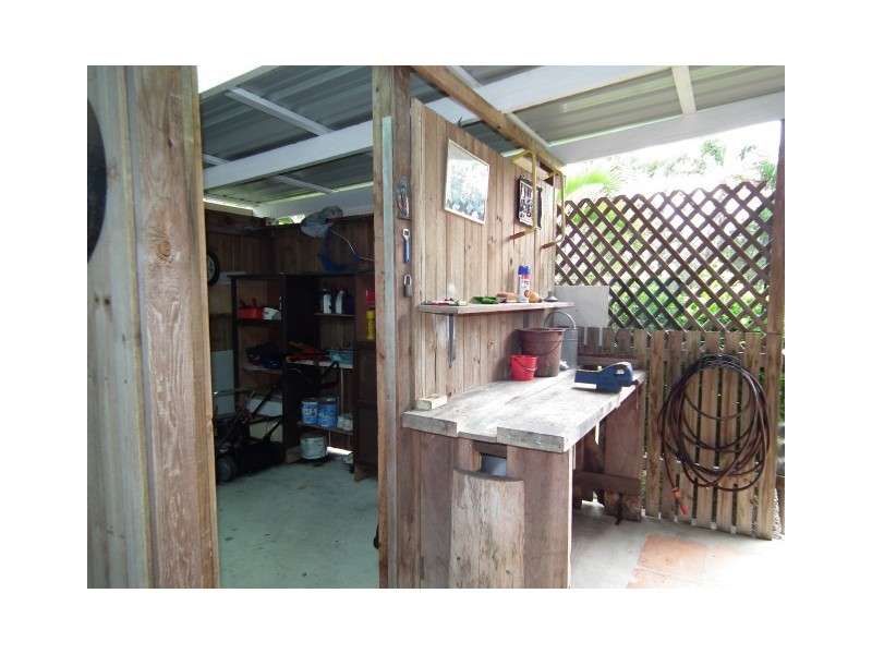 117 Hammond Street, Urangan QLD 4655
