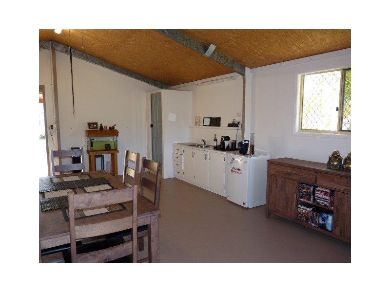 68 Green Acres Road, Dundowran QLD 4655