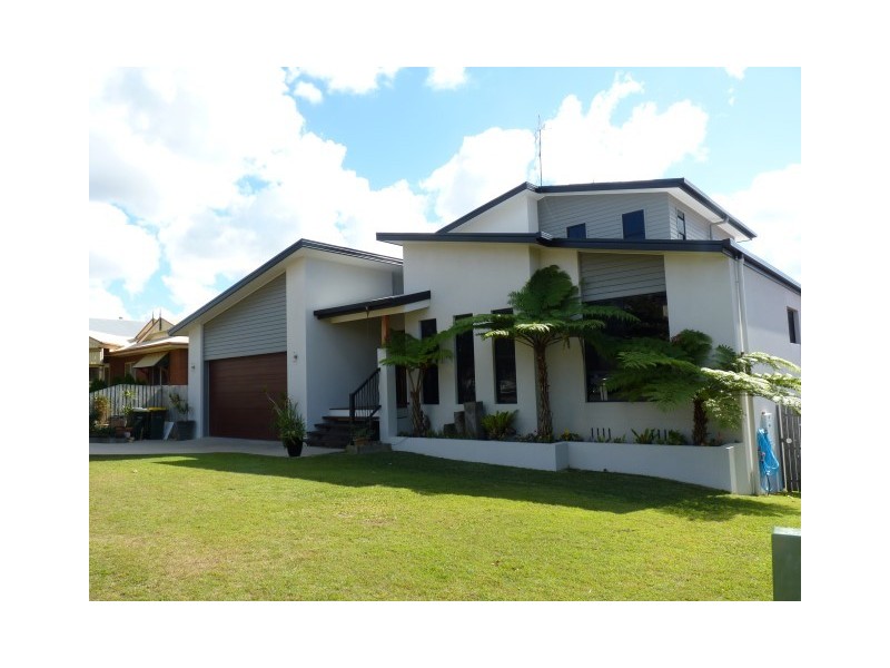 7 Lygon Court, Urraween QLD 4655