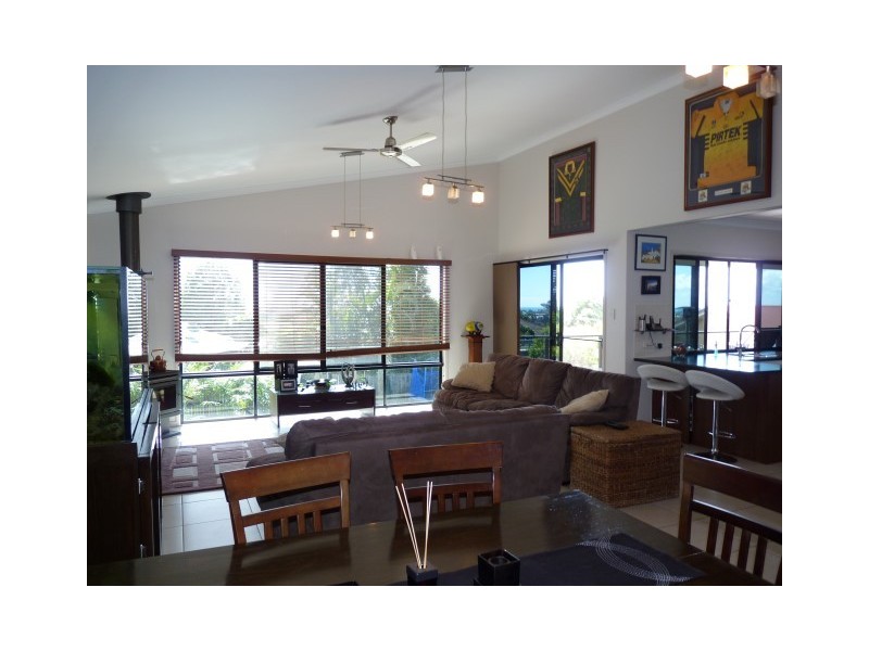 7 Lygon Court, Urraween QLD 4655